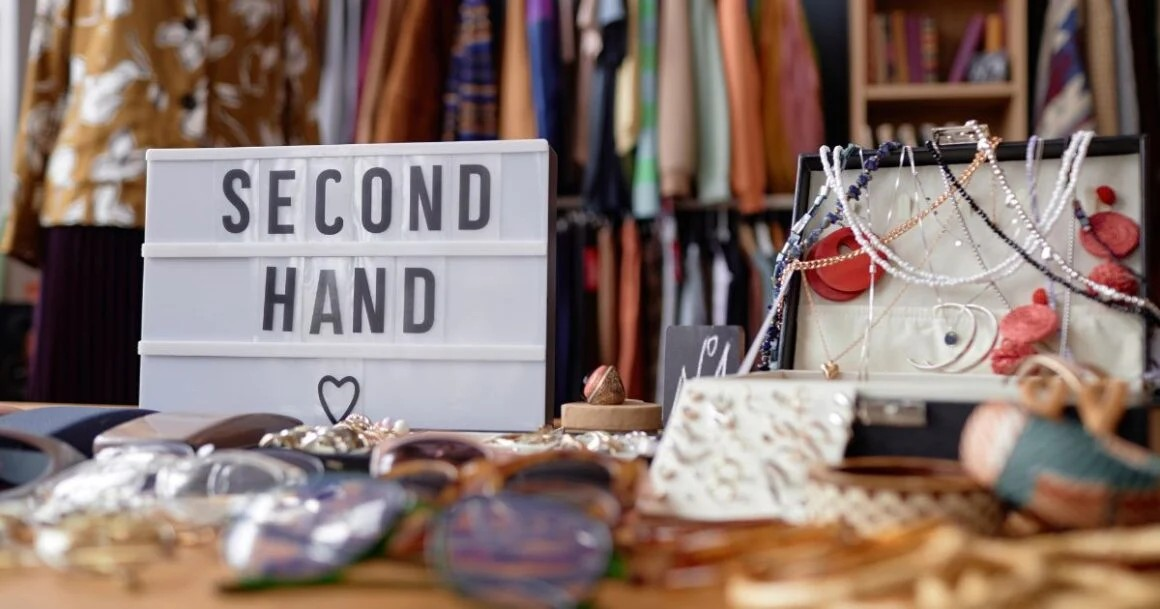 The Art Of Thrifting: My Tips To Finding Hidden Treasures