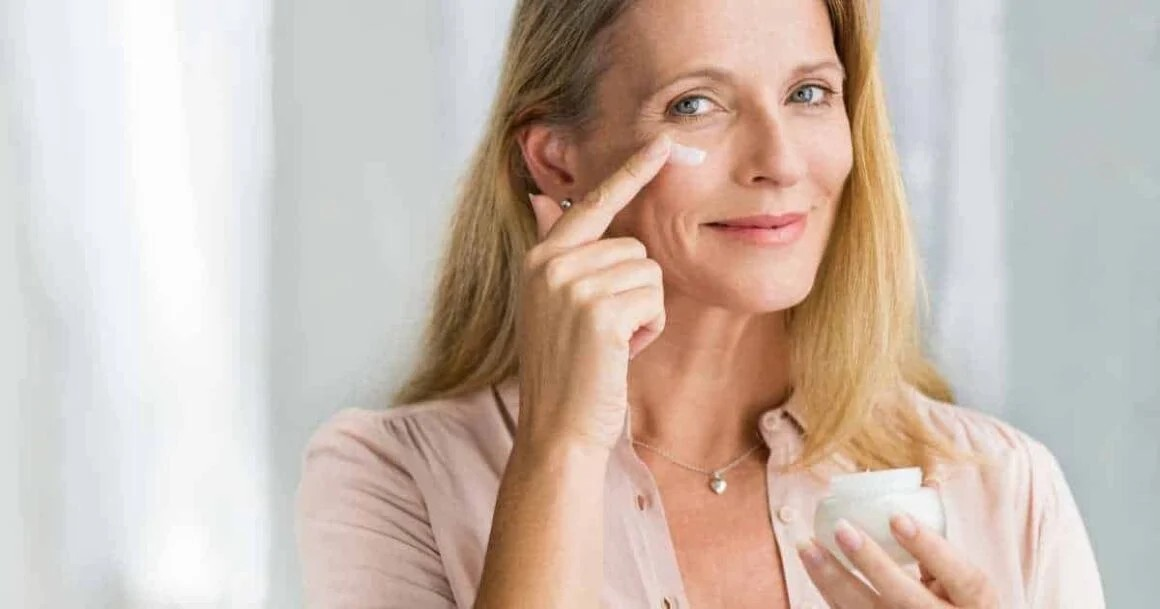 Best Moisturizers For Mature Skin Over 40