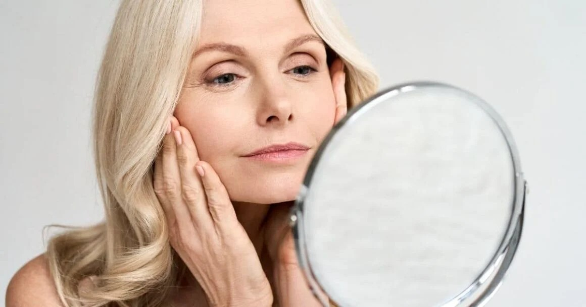 Find The Best Magnification Mirror For Makeup